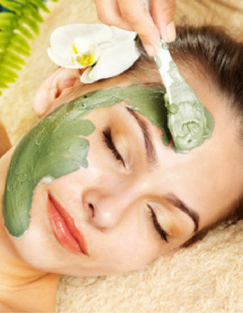 5 maschere di bellezza naturali per il viso da fare a casa